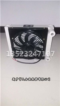 小型壓路機(jī)用散熱器